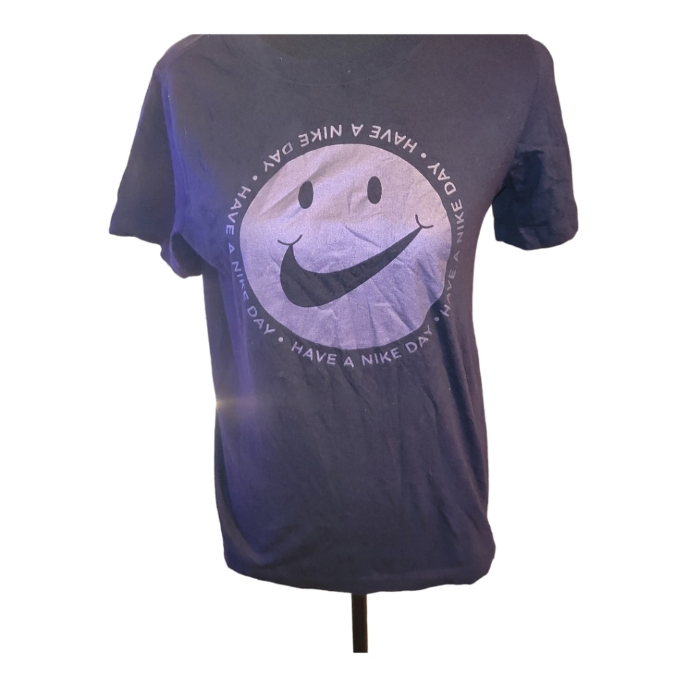 Boys LG nike t shirt